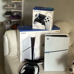 PlayStation 5: 1TB comes With 2 Pads