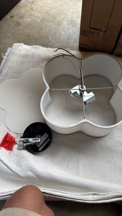 White Flower-Shaped Pendant Light Shade