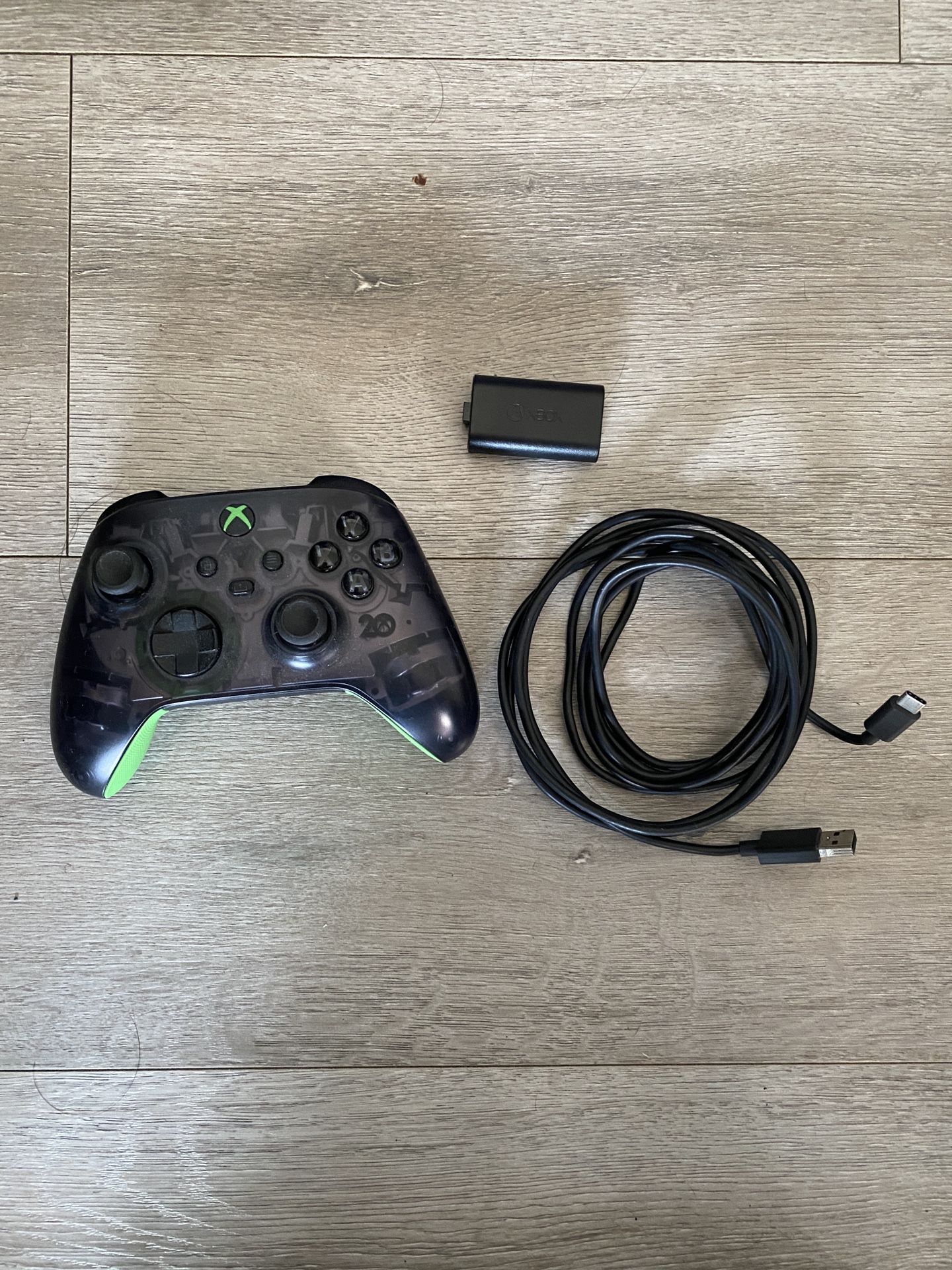 Xbox Series X 20th Anniversary Controller And Battery Pack