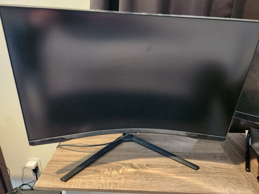 Samsung G7 32 Inch Odyssey Neo G7 4K UHD 165 Hz Curved Monitor