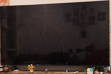 Samsung TV 75" .Moving out