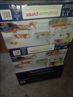 Snapware Pyrex Total Solution 18-Piece Glass Food Storage Set