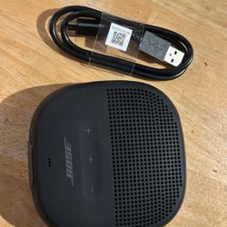 Like New Bose SoundLink Micro