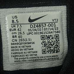 Vapor Maxes Brand New Size 8.5 $200