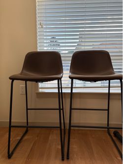 30” Faux leather bar stool set