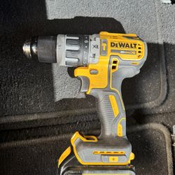 DeWalt drill 