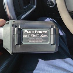 Toro 60 volt 4 amp hour battery