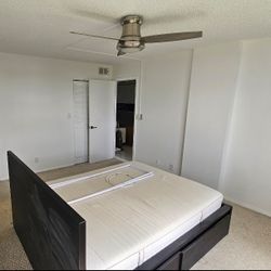 Ikea Queen Bed Frame w/4 Drawers