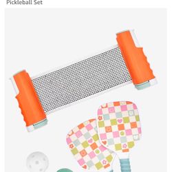 NPW, new tabletop pickleball  game W net