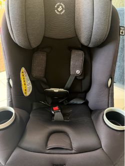 Maxi Cosi child car seat