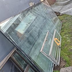 Quarter Inch Tempered Glass Panel