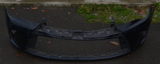 USED REF#U0404 || 2015-2017 TOYOTA CAMRY/CAMRY HYBRID || FRONT BUMPER COVER ONLY
