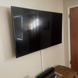 Sony 4k LED TV w/ Bose sound bar