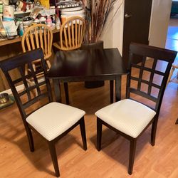 Elegant Mahogany dinning set/ with two chairs