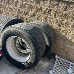 Rig Tires