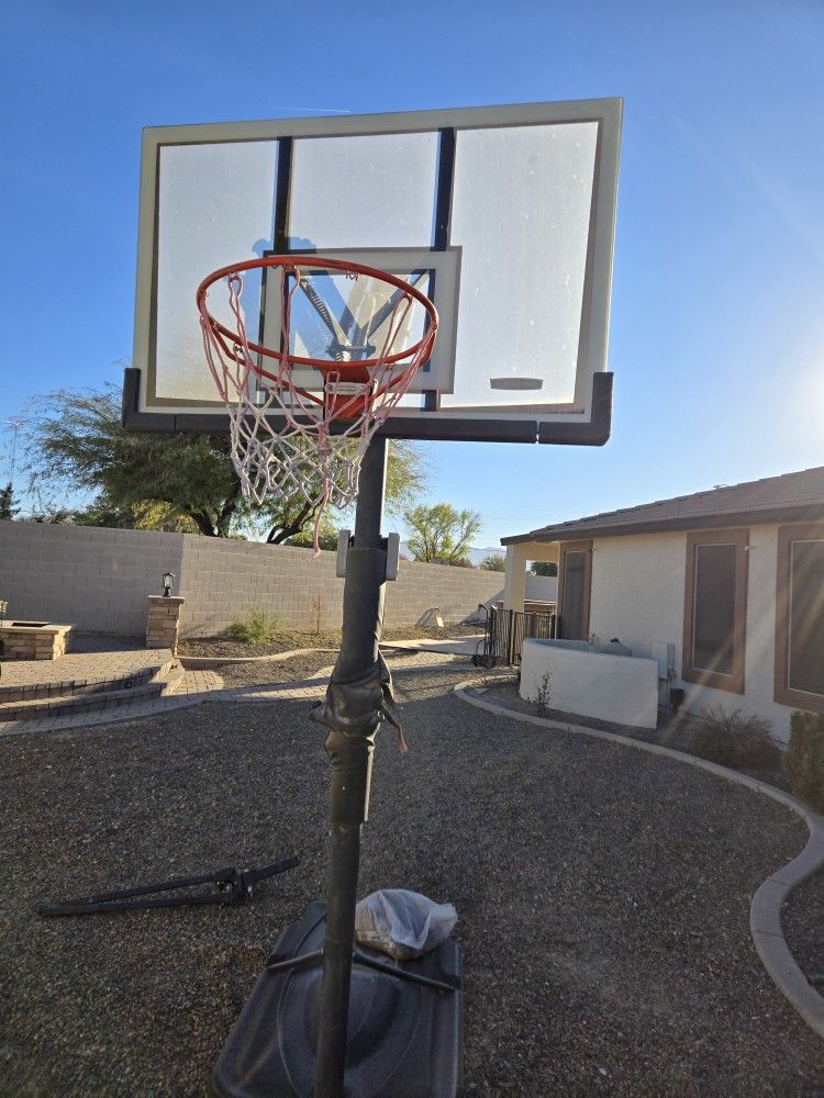 Basketball HOOP