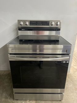 Samsung Stainless Stove ‼️60 Day Warranty