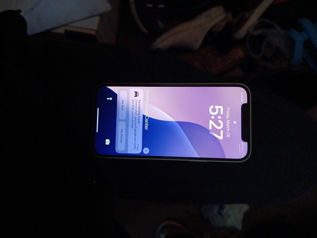 iPhone 12 Almost New Shape