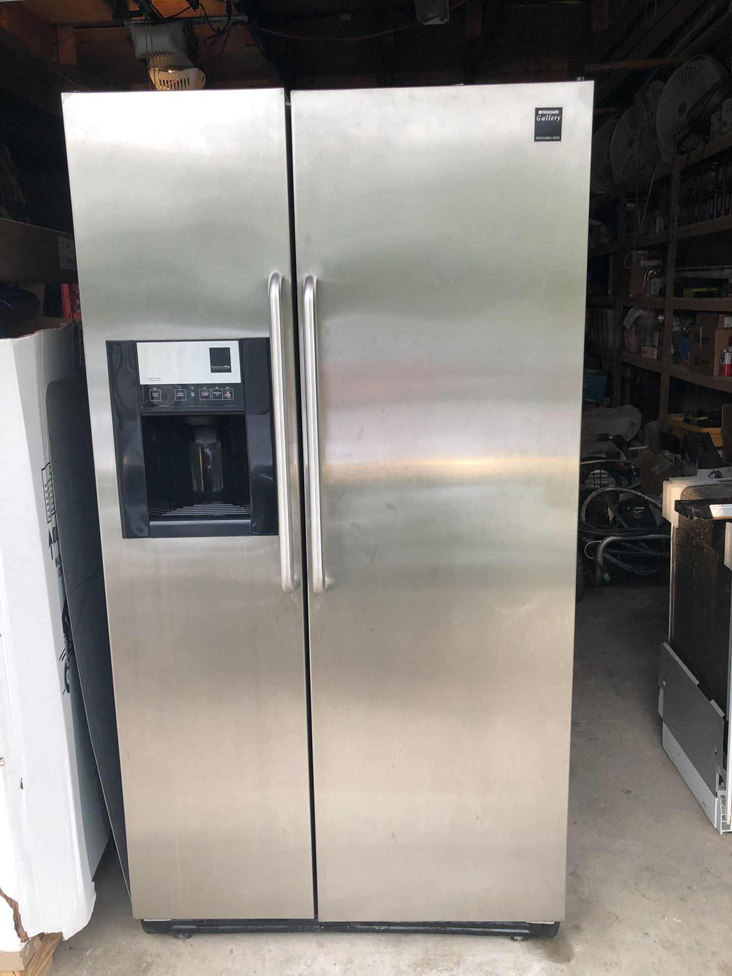 Fridgidare Professional Series Stainless Refrigerator