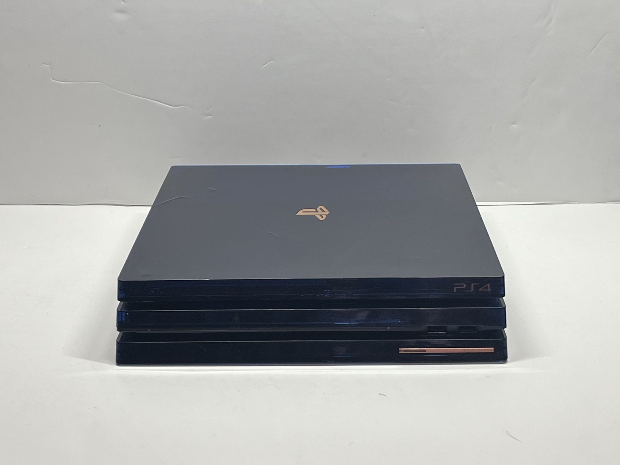 Ps4 pro 500 million edition, RARE Console. 33325/5000