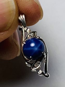 14K white solid gold genuine star sapphire & genuine diamond pendant