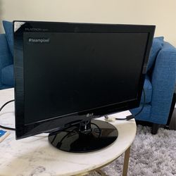 20 inch Lg flatron 900p monitor
