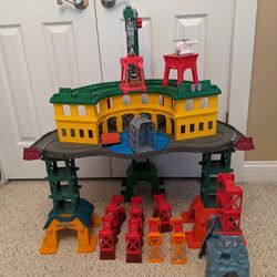 Thomas the train super station.