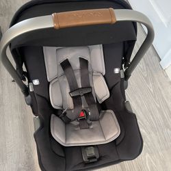 Nuna Infant Car Seat 