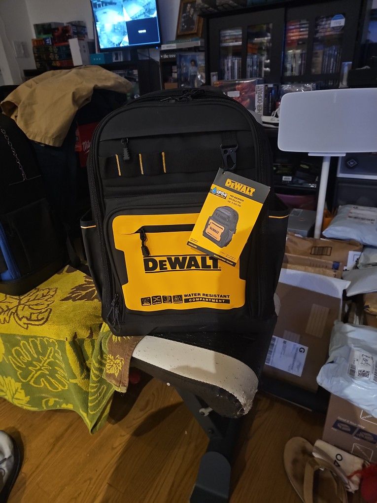 Dewalt DWST560102 IP54 Black Pro Backpack NEW!!!!