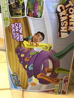 Tower crash outdoor game