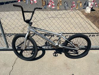 2013 Haro Top Am BMX