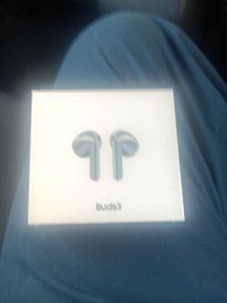 Buds 3 Wireless Earbuds in Box