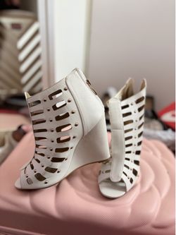 White Show Stopping Wedges