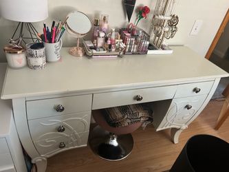 White makeup vanity desk