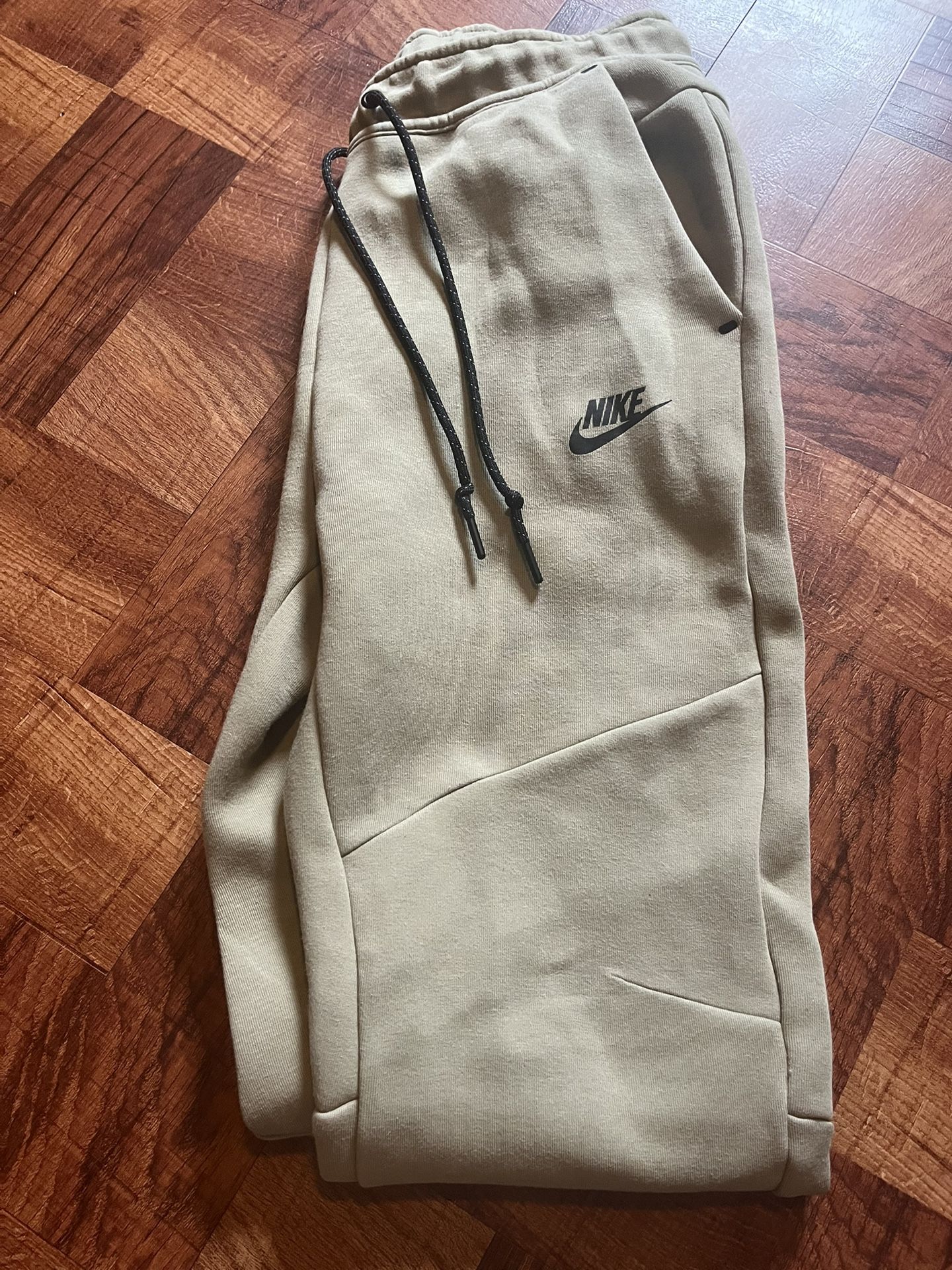 Nike Tech Pants Size Small Men