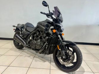 2019 YAMAHA VMAX