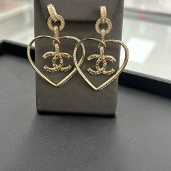 Channel Earrings 