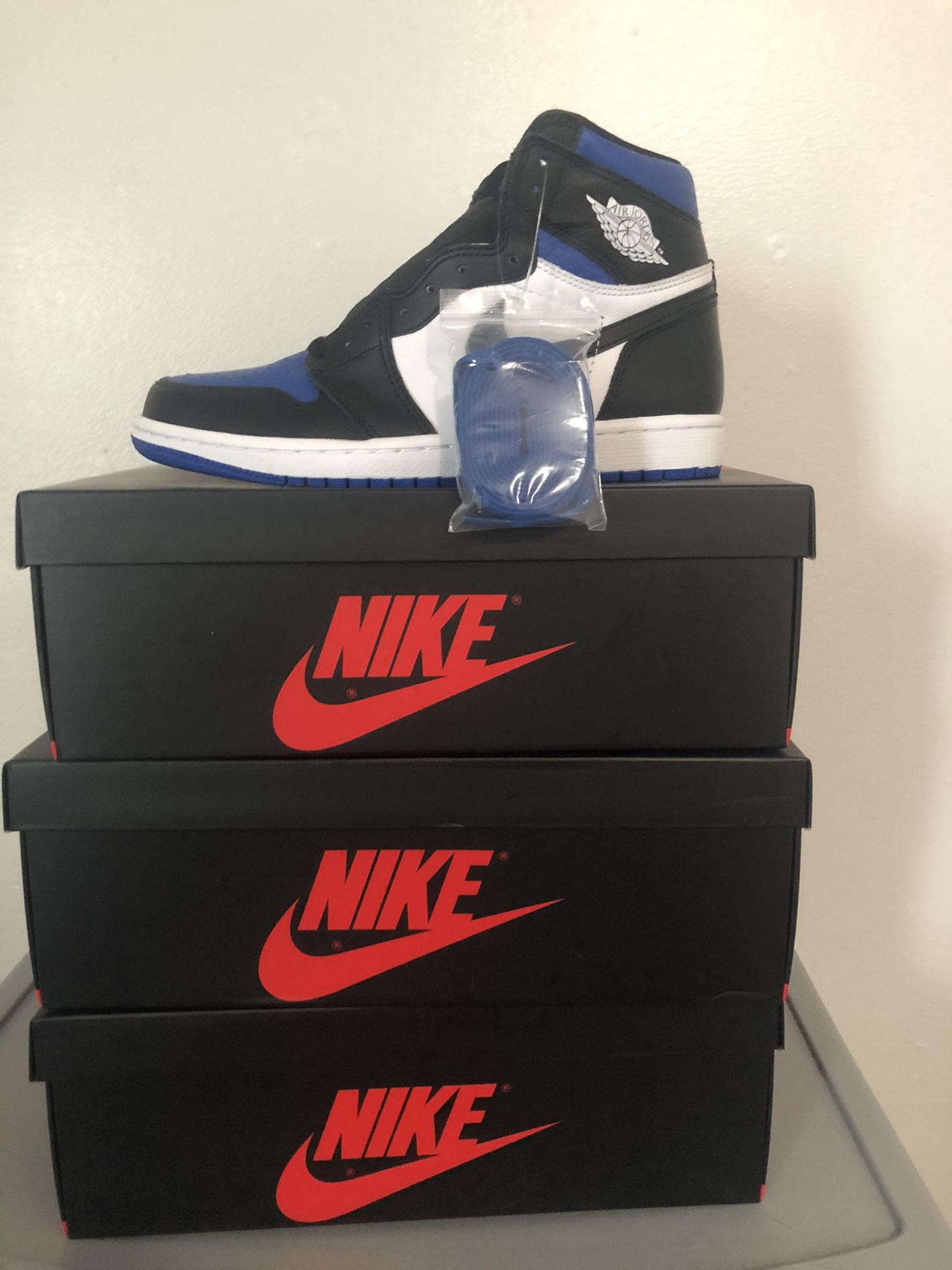 Jordan 1 royal toe