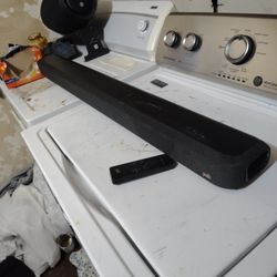 Polk Soundbar With Remote