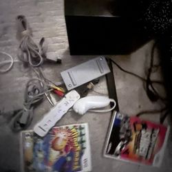 Nintendo Wii W Games And Controllers 