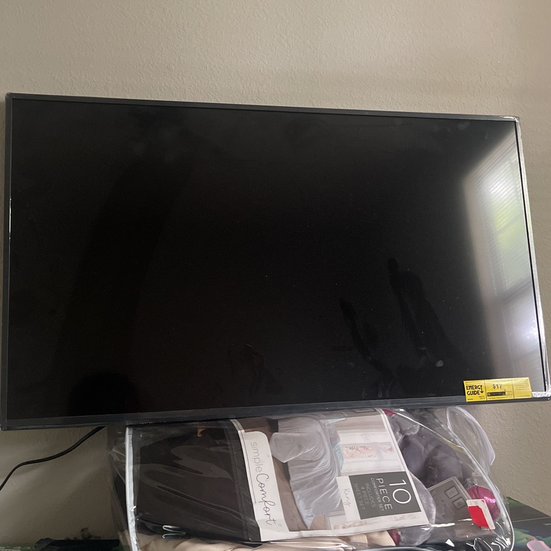 43’ Flatscreen Tv.