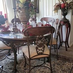 Dining Room Table Set 