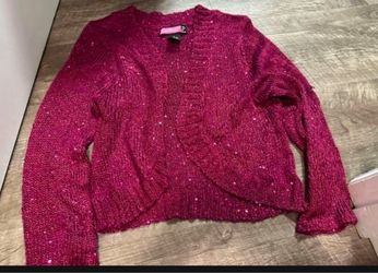 Junior crop sweater size lrg brand new