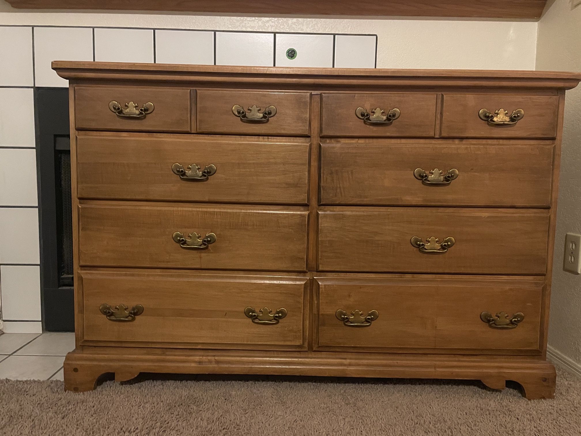 Vintage Solid Maple Dresser - Excellent Condition - 1950s Family Heirloom