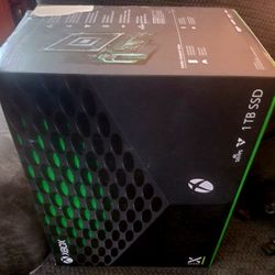 Xbox X 1 Tb SD Has 2 New Controllers, Brand New Headset And Call Of Duty