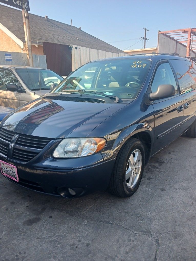 2007 Dodge Caravan for Sale in Vernon, CA OfferUp