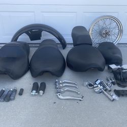 Selling Several Harley Davison Parts Please Read All Information Below 
