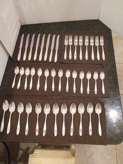 1847 Rogers Brothers Ambassador Set