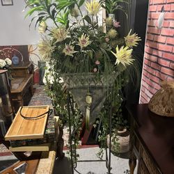 Flower pot/stand
