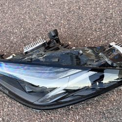 Corvette C8 Headlight 